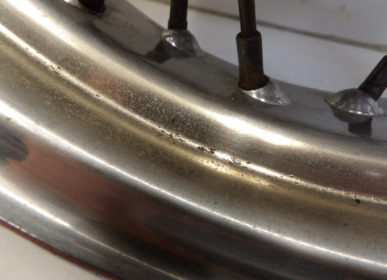 Rear wheel Suzuki VL 800