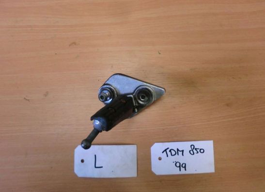 Voetsteun links Yamaha TDM