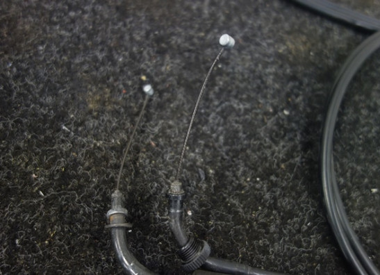 Gaskabel Suzuki Burgman 400