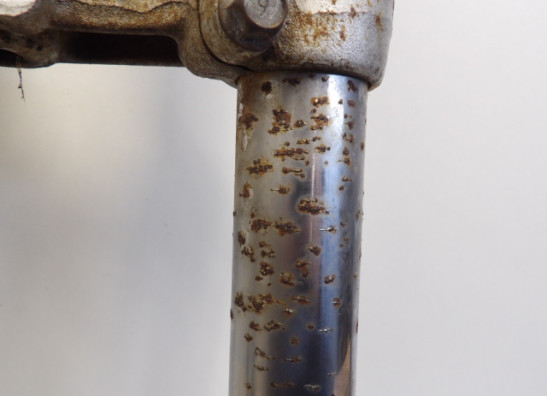 Standrohr links unten Yamaha TDM