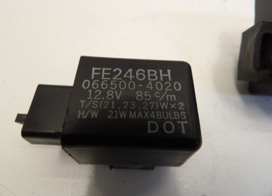 Relais unit Kawasaki ZX 9 R