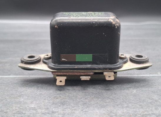 Regler Gleichrichter Kawasaki Z 650