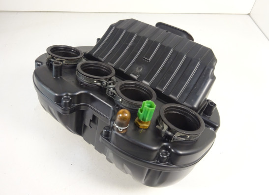 Air cleaner case Suzuki GSR 600