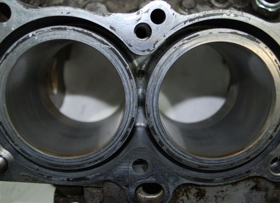 Cylinders Honda VFR 800 I