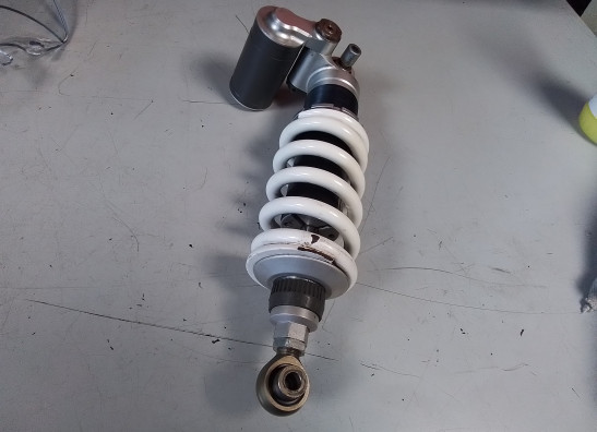 Achterschokbreker Aprilia RSV 1000