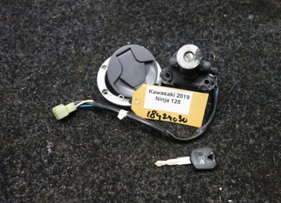 Slotenset Kawasaki Ninja 125