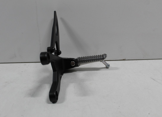 Fussrastetrager vorne links Yamaha YZF R1