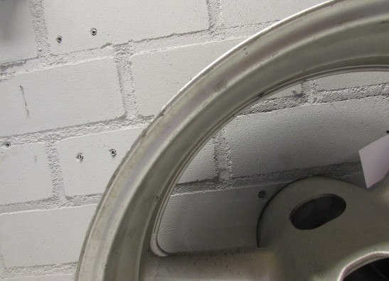 Rear wheel Yamaha YZF R1