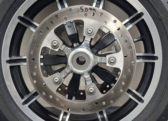 Voorwiel compleet Harley Davidson FLHTC Electra Glide Classic