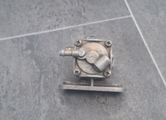 Benzinekraan Suzuki GT 500