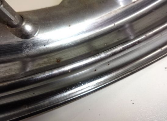 Rear wheel Suzuki LS 650