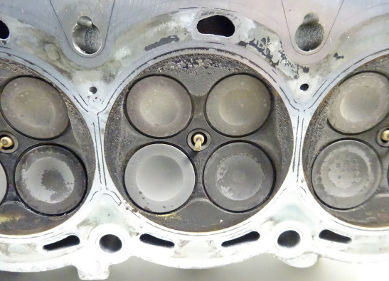 Cylinder head BMW K 1300 GT