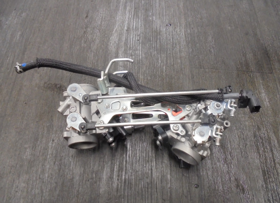 Gasklephuis Suzuki DL 650 V STROM