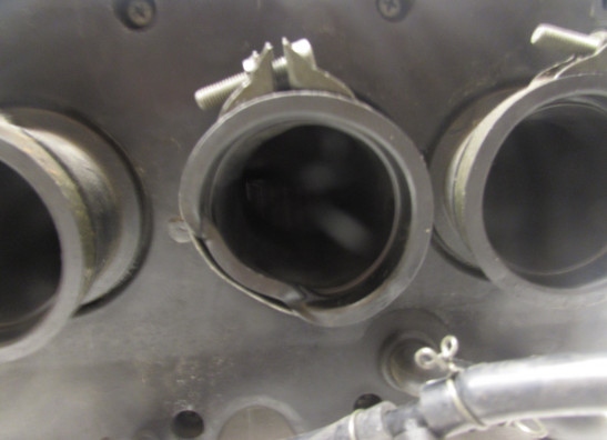 Air cleaner case Yamaha FAZER 600