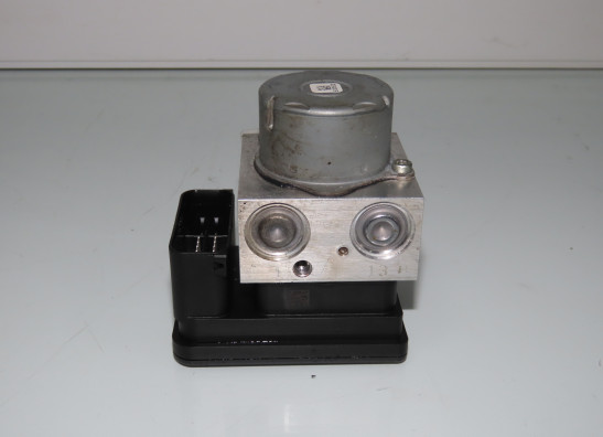 ABS pump Moto Guzzi V85 TT