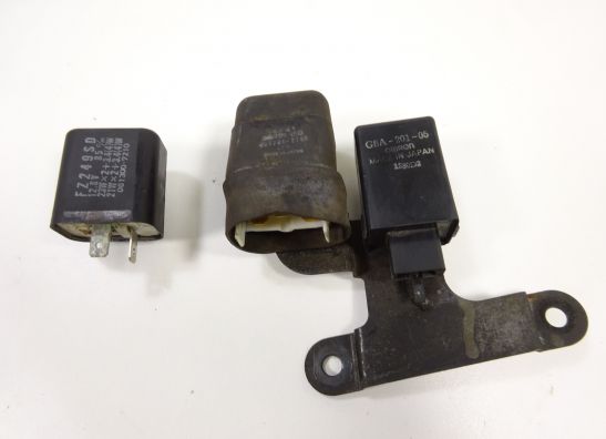 Relay Kawasaki ZZR 600