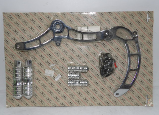Fussrastenanlage Moto Guzzi California EV