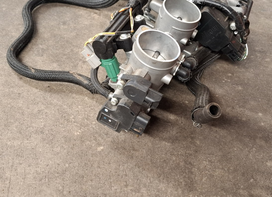 Throttle body Kawasaki Z 750
