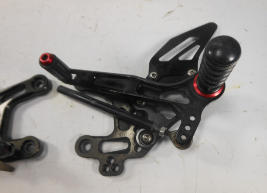 Footpegs left and or right Kawasaki ZX 10 R