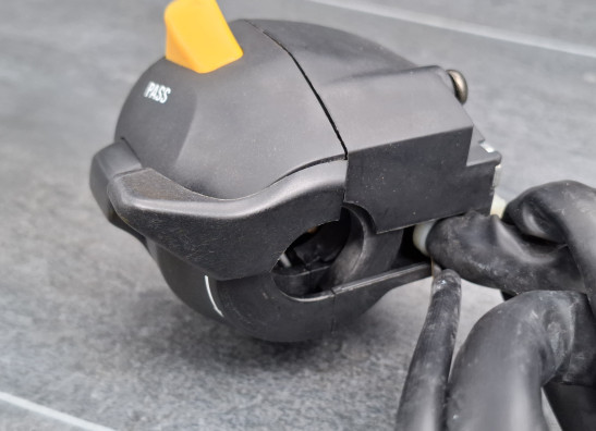 Lenkerschalter links Suzuki GSX R 1300 Hayabusa