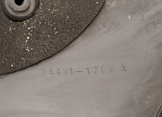 Linker onderkuip Suzuki GSX R 750