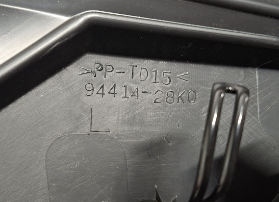 Cowl Left Suzuki DL 650 V STROM