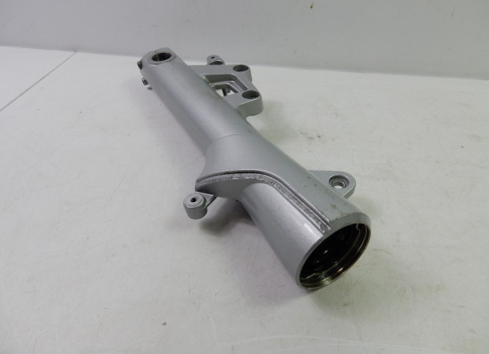 Voorpoot rechts onder Moto Guzzi Norge