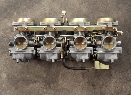 Carburetor assy Yamaha FZR 1000