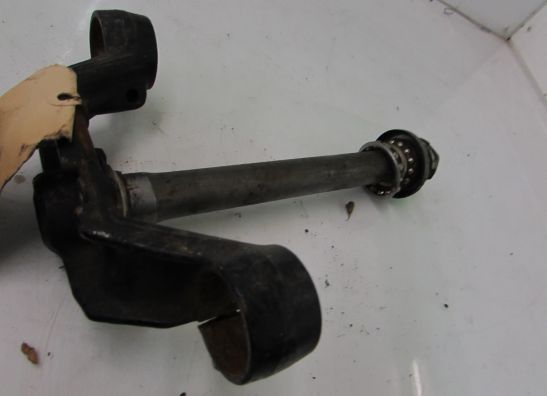 Steering stem Honda VF 700  750 C Magna
