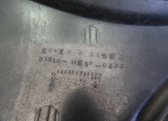 Cowl right small Honda CBX 650 E