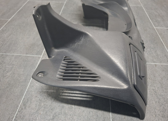 Topkuip bekleding Suzuki Burgman 650