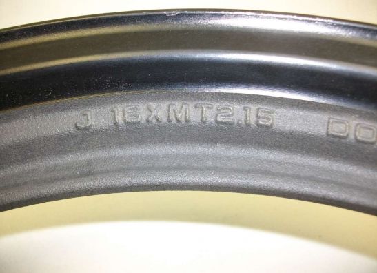 Front Wheel Suzuki RG 250