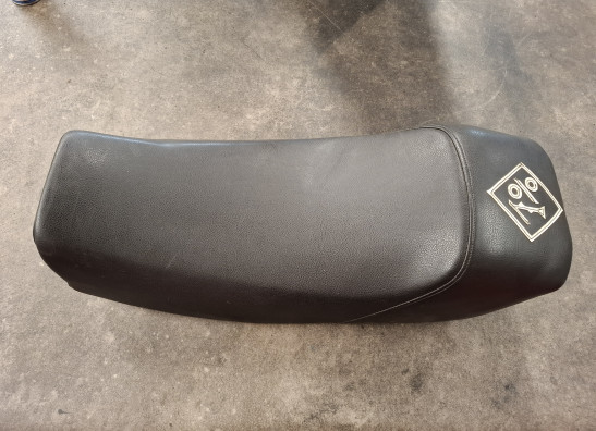 Zadel Kawasaki Z 400