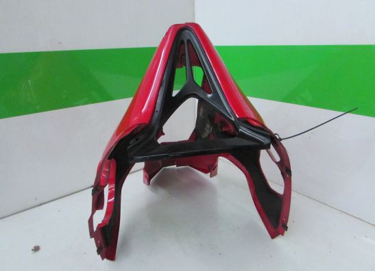 Cowl under Yamaha YZF R6