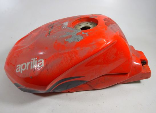 Tank Aprilia RSV 1000