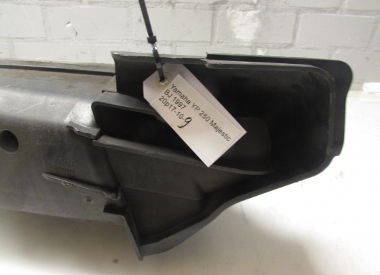 Air cleaner case Yamaha YP 250 Majesty