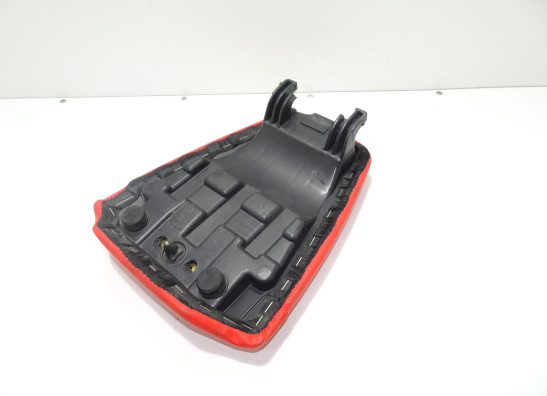 Buddy zadel Aprilia Tuono 1000