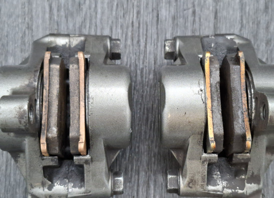 Brake calipers front Yamaha XJ 900 F