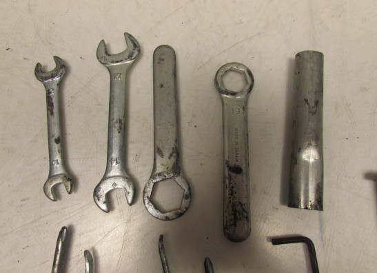 Tool set Suzuki GSX F 600