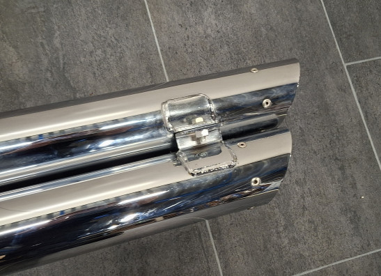 Uitlaat Harley Davidson FXDF Fat Bob