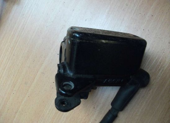 Front brake master cylinder  Honda CBR 600 F