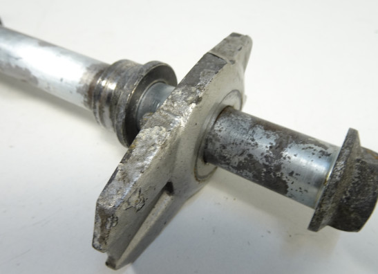 Achteras Kawasaki ER 6