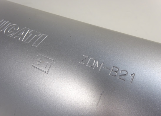 Uitlaat Ducati monster 900