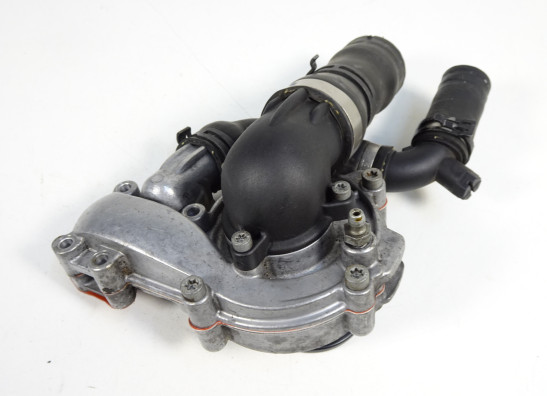 Waterpomp BMW K 1300 GT
