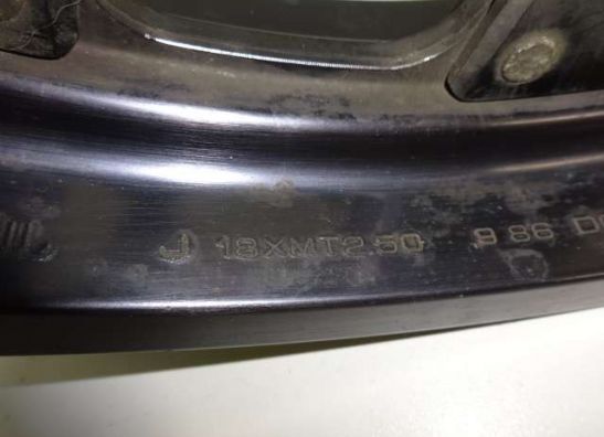 Voorvelg Honda VF 1000 F