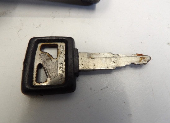 Contact slot Honda CB 700