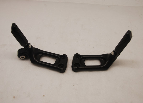 Duo voetsteun set Harley Davidson VROD VRSC