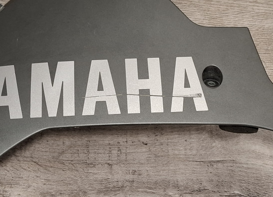 Linker onderkuip Yamaha YZF R1