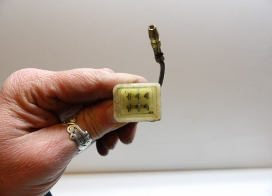 Relais Suzuki GS 750