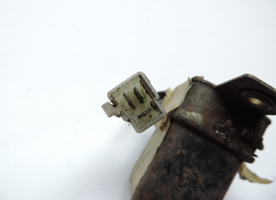 Regler Gleichrichter Suzuki GT 750